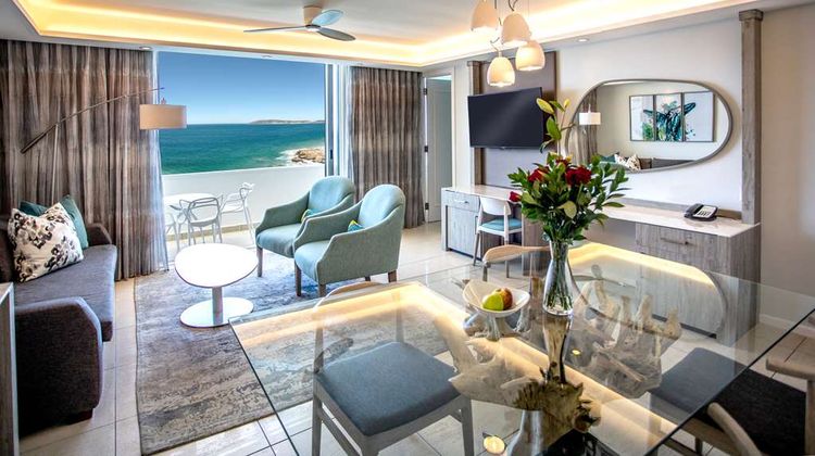 Beacon Island Resort Suite