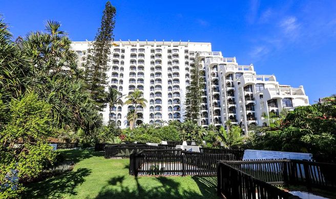 Cabana Beach Resort Exterior