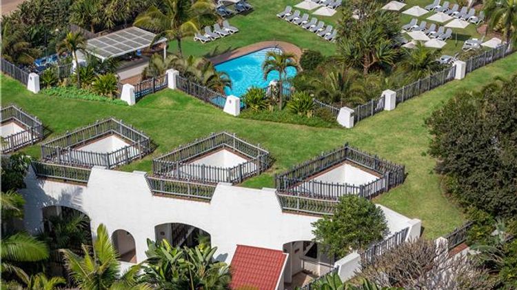 Cabana Beach Resort Suite