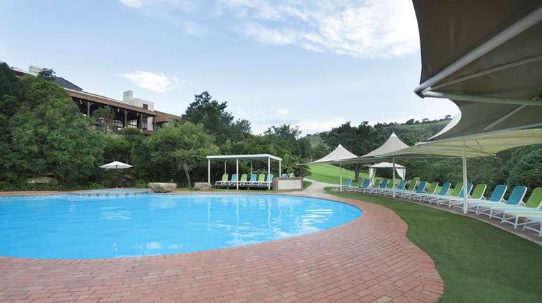 <b>Drakensberg Sun Resort Pool</b>. Images powered by <a href="https://iceportal.shijigroup.com/" title="IcePortal" target="_blank">IcePortal</a>.