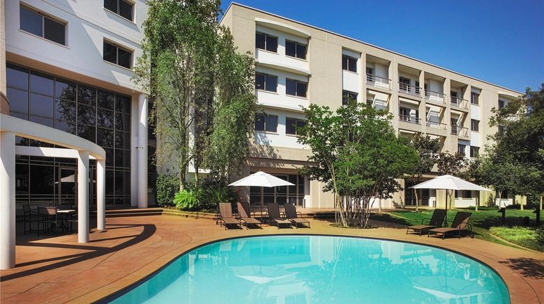 <b>Garden Court Eastgate Pool</b>. Images powered by <a href="https://iceportal.shijigroup.com/" title="IcePortal" target="_blank">IcePortal</a>.
