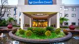 Garden Court Hatfield Exterior