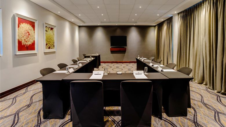 <b>Garden Court Hatfield Meeting</b>. Images powered by <a href="https://iceportal.shijigroup.com/" title="IcePortal" target="_blank">IcePortal</a>.