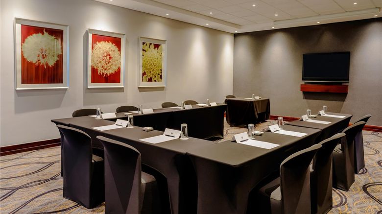 <b>Garden Court Hatfield Meeting</b>. Images powered by <a href="https://iceportal.shijigroup.com/" title="IcePortal" target="_blank">IcePortal</a>.