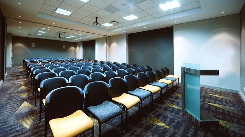 <b>Garden Court Milpark Meeting</b>. Images powered by <a href="https://iceportal.shijigroup.com/" title="IcePortal" target="_blank">IcePortal</a>.