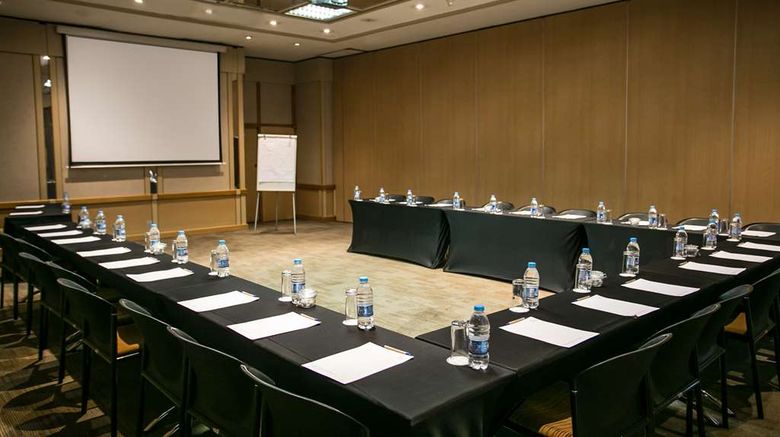 <b>Garden Court O.R. Tambo Int'l Airport Meeting</b>. Images powered by <a href="https://iceportal.shijigroup.com/" title="IcePortal" target="_blank">IcePortal</a>.