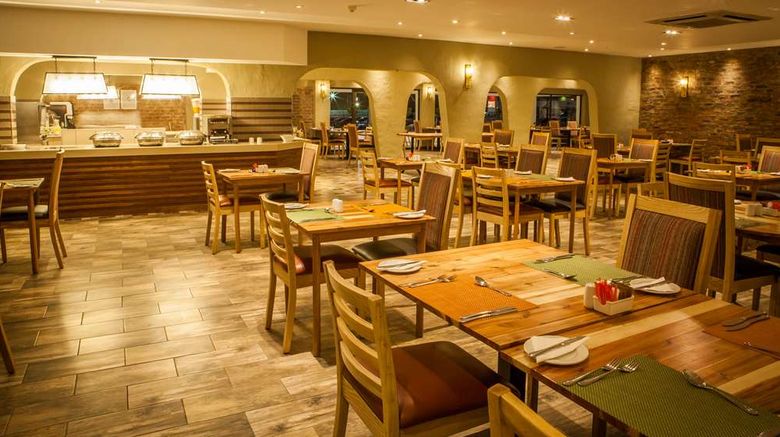 <b>Garden Court Polokwane Restaurant</b>. Images powered by <a href="https://iceportal.shijigroup.com/" title="IcePortal" target="_blank">IcePortal</a>.