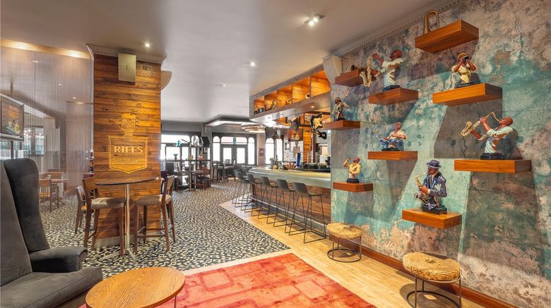 <b>Garden Court Sandton City Restaurant</b>. Images powered by <a href="https://iceportal.shijigroup.com/" title="IcePortal" target="_blank">IcePortal</a>.