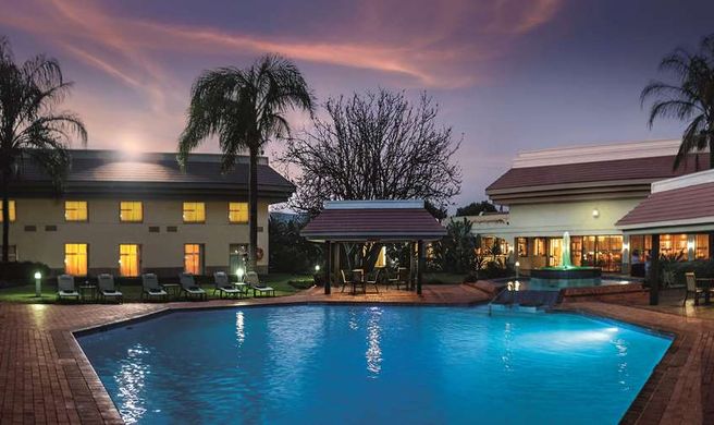 Garden Court Ulundi Exterior
