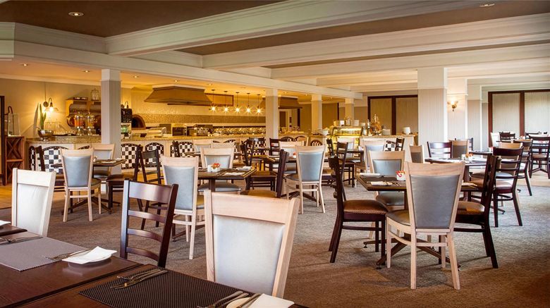 <b>Riverside Sun Restaurant</b>. Images powered by <a href="https://iceportal.shijigroup.com/" title="IcePortal" target="_blank">IcePortal</a>.