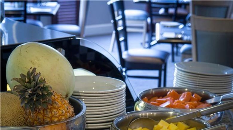<b>Riverside Sun Restaurant</b>. Images powered by <a href="https://iceportal.shijigroup.com/" title="IcePortal" target="_blank">IcePortal</a>.