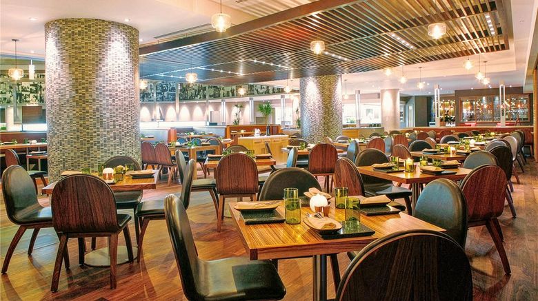 <b>Sandton Sun and Towers Restaurant</b>. Images powered by <a href="https://iceportal.shijigroup.com/" title="IcePortal" target="_blank">IcePortal</a>.