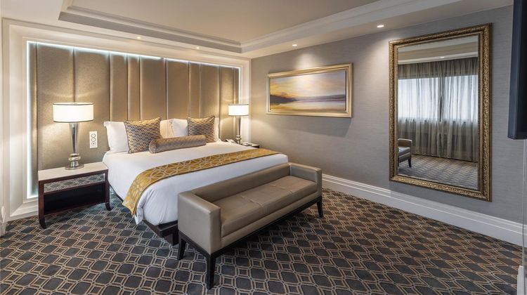 Sandton Sun and Towers Suite