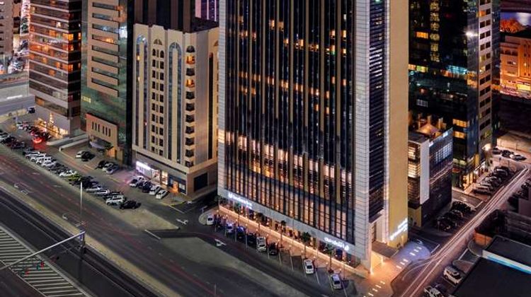 Southern Sun Abu Dhabi Exterior