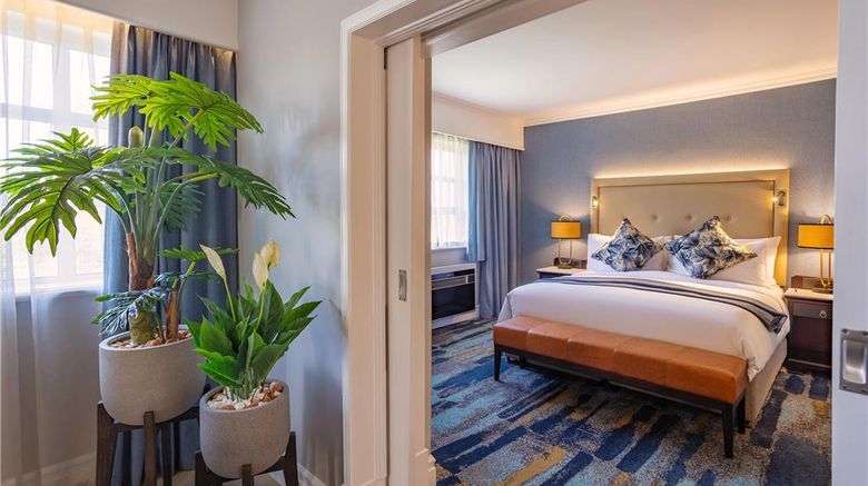 <b>Southern Sun Mbombela Suite</b>. Images powered by <a href="https://iceportal.shijigroup.com/" title="IcePortal" target="_blank">IcePortal</a>.