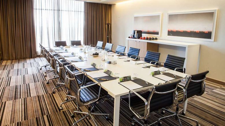 <b>Southern Sun Hyde Park Sandton Room</b>. Images powered by <a href="https://iceportal.shijigroup.com/" title="IcePortal" target="_blank">IcePortal</a>.
