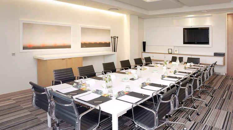 Southern Sun Hyde Park Sandton Room
