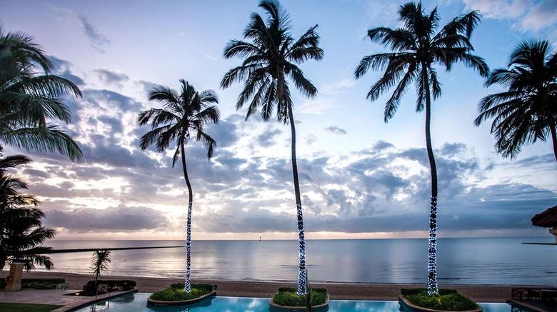 <b>Southern Sun Maputo Pool</b>. Images powered by <a href="https://iceportal.shijigroup.com/" title="IcePortal" target="_blank">IcePortal</a>.
