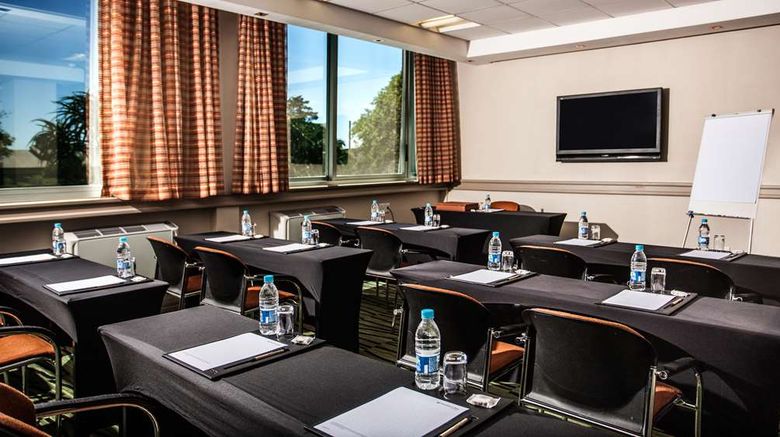 <b>Southern Sun Newlands Meeting</b>. Images powered by <a href="https://iceportal.shijigroup.com/" title="IcePortal" target="_blank">IcePortal</a>.