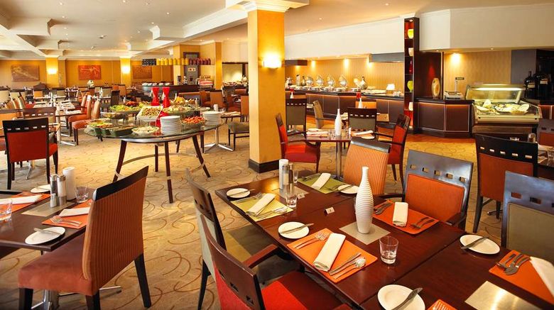 <b>Southern Sun OR Tambo International Arpt Restaurant</b>. Images powered by <a href="https://iceportal.shijigroup.com/" title="IcePortal" target="_blank">IcePortal</a>.