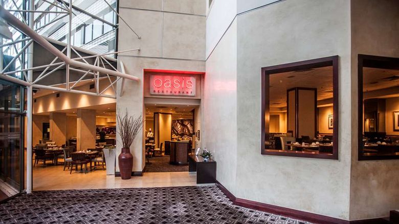 <b>Southern Sun Pretoria Restaurant</b>. Images powered by <a href="https://iceportal.shijigroup.com/" title="IcePortal" target="_blank">IcePortal</a>.
