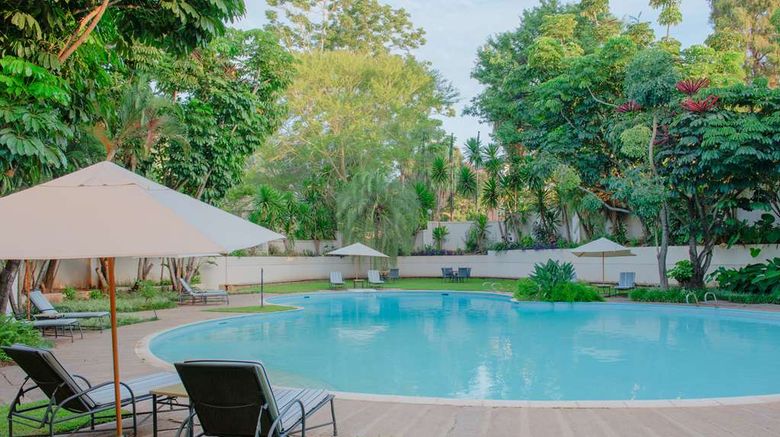 <b>Southern Sun Ridgeway Pool</b>. Images powered by <a href="https://iceportal.shijigroup.com/" title="IcePortal" target="_blank">IcePortal</a>.