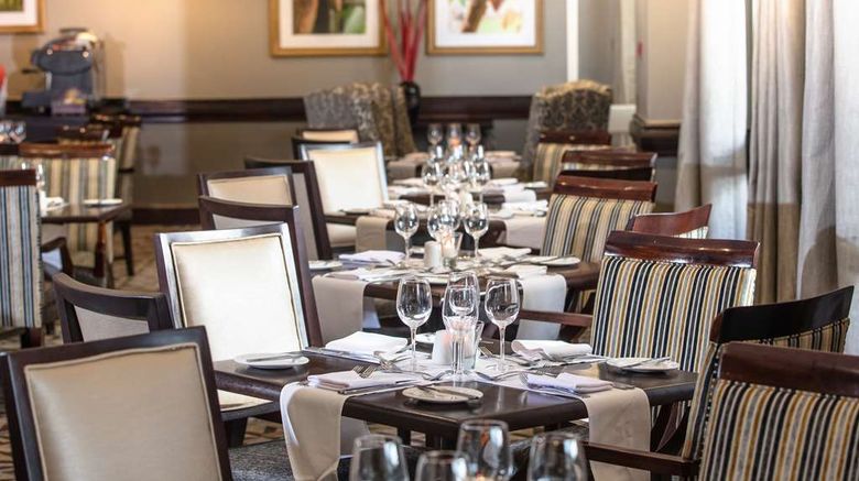 <b>Southern Sun Ridgeway Restaurant</b>. Images powered by <a href="https://iceportal.shijigroup.com/" title="IcePortal" target="_blank">IcePortal</a>.