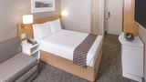 StayEasy Century City Room