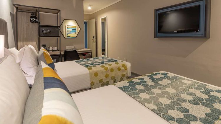 StayEasy Mbombela Room