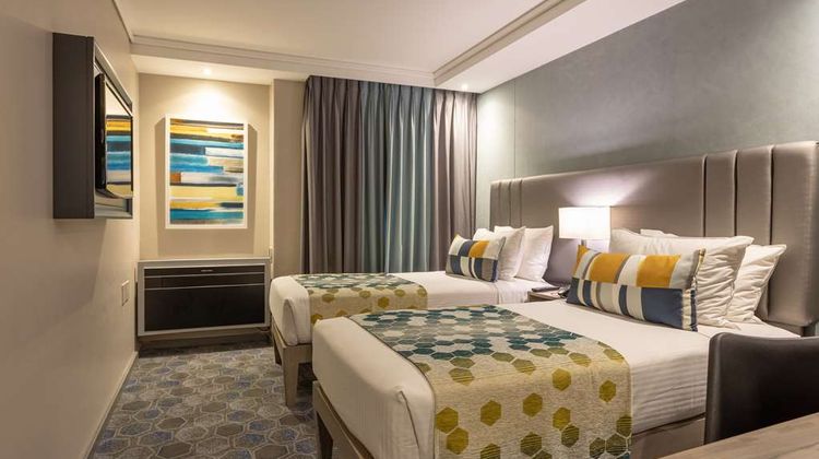 StayEasy Mbombela Room