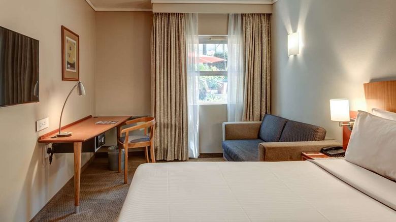 <b>StayEasy Pretoria Room</b>. Images powered by <a href="https://iceportal.shijigroup.com/" title="IcePortal" target="_blank">IcePortal</a>.