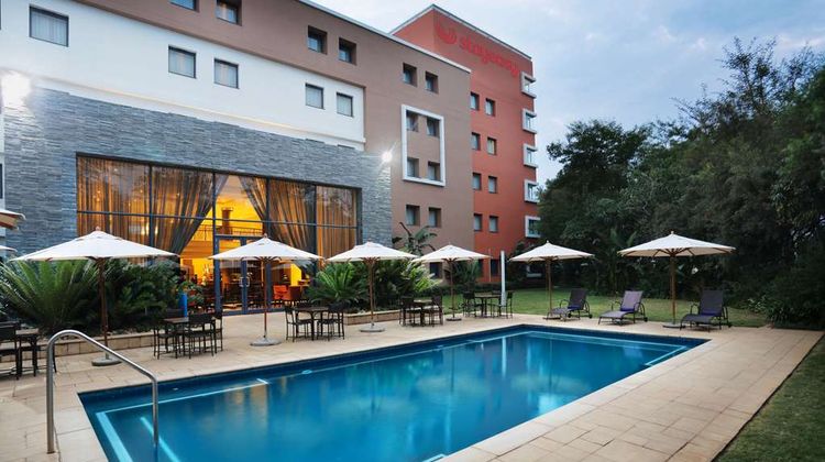 StayEasy Rustenburg Exterior