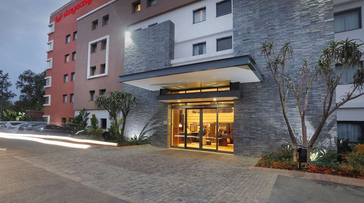 StayEasy Rustenburg Exterior