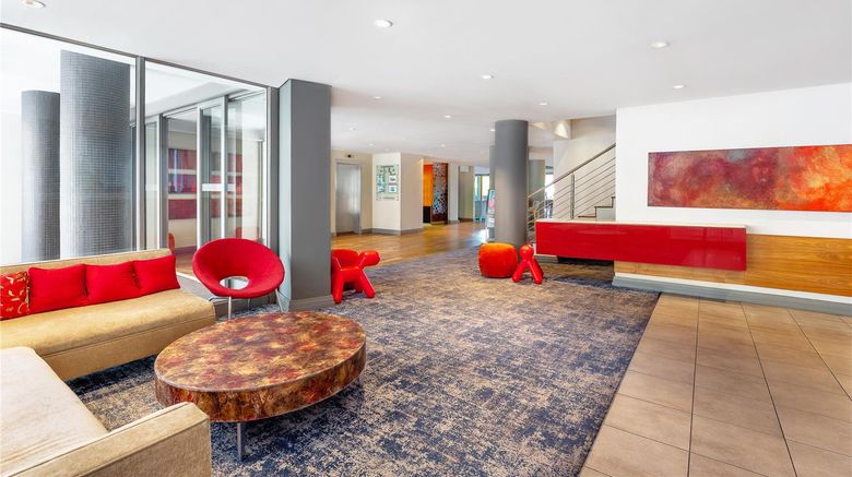 <b>SunSquare Cape Town Gardens Lobby</b>. Images powered by <a href="https://iceportal.shijigroup.com/" title="IcePortal" target="_blank">IcePortal</a>.