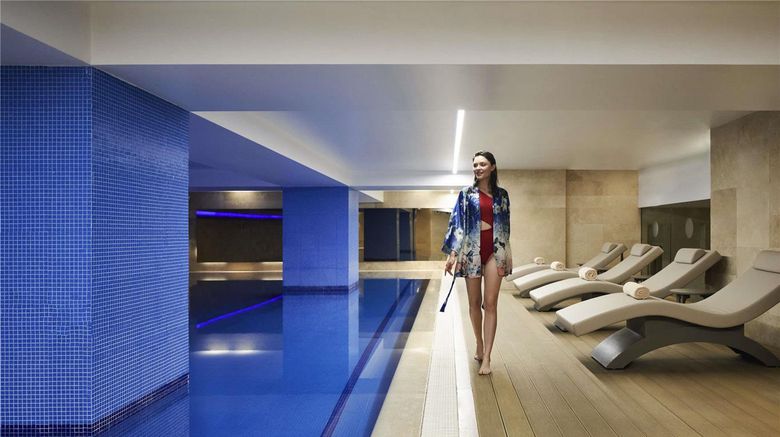 <b>Moevenpick Istanbul Bosphorus Pool</b>. Images powered by <a href="https://iceportal.shijigroup.com/" title="IcePortal" target="_blank">IcePortal</a>.