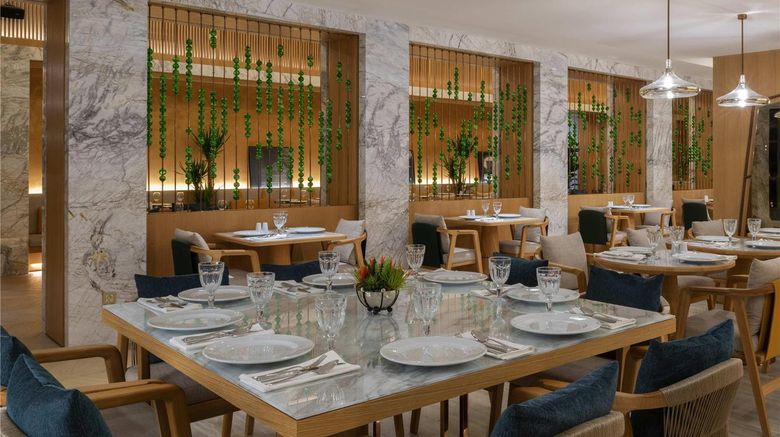 <b>Moevenpick Istanbul Bosphorus Restaurant</b>. Images powered by <a href="https://iceportal.shijigroup.com/" title="IcePortal" target="_blank">IcePortal</a>.