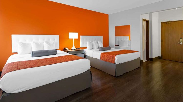 Howard Johnson Waukegan Room