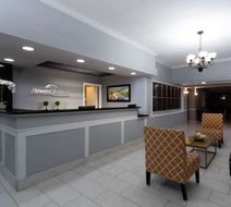 Howard Johnson Waukegan Lobby