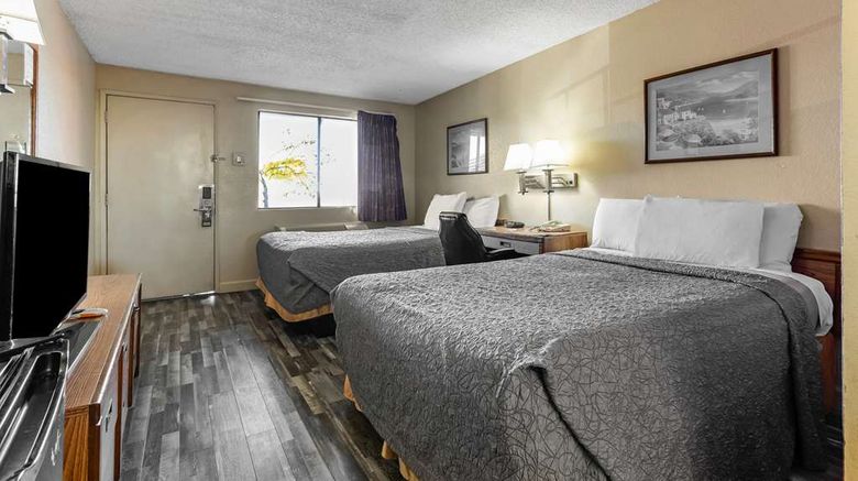 <b>Knights Inn Madera Room</b>. Images powered by <a href="https://iceportal.shijigroup.com/" title="IcePortal" target="_blank">IcePortal</a>.