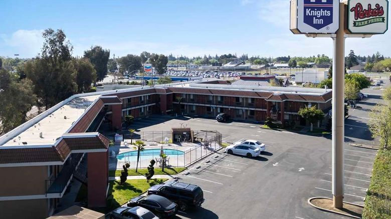 <b>Knights Inn Madera Exterior</b>. Images powered by <a href="https://iceportal.shijigroup.com/" title="IcePortal" target="_blank">IcePortal</a>.