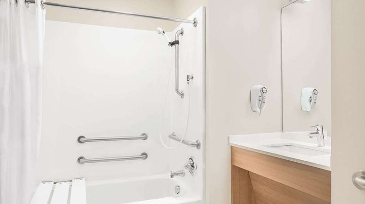 Microtel Inn & Suites Ocean City Room