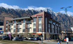 Ramada Hotel & Suites Remarkables Park