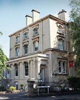 Victoria Square Hotel
