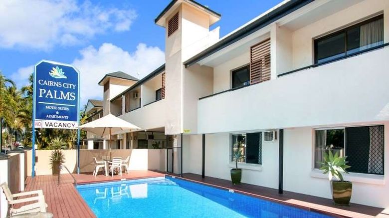 <b>Cairns City Palms Pool</b>. Images powered by <a href="https://iceportal.shijigroup.com/" title="IcePortal" target="_blank">IcePortal</a>.