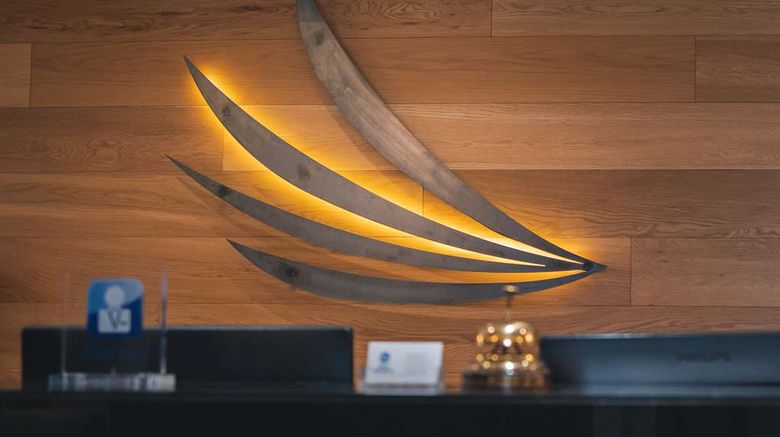 <b>Best Western Mirage Hotel Fiera Lobby</b>. Images powered by <a href="https://iceportal.shijigroup.com/" title="IcePortal" target="_blank">IcePortal</a>.