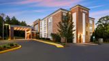 La Quinta Inn & Suites Sturbridge Exterior