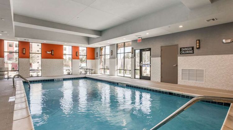 Hampton Inn/Suites Dallas - Central Expy Pool