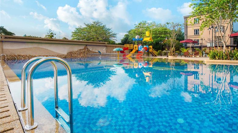 <b>Ibis Melaka Pool</b>. Images powered by <a href="https://iceportal.shijigroup.com/" title="IcePortal" target="_blank">IcePortal</a>.