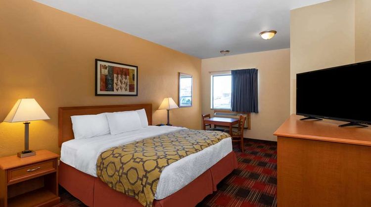 Baymont Inn & Suites Spearfish Room