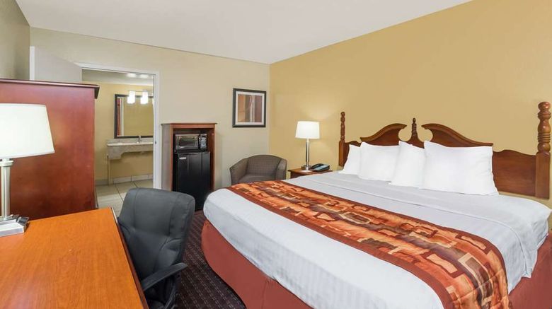 <b>Baymont Inn & Suites Goodlettsville Room</b>. Images powered by <a href="https://iceportal.shijigroup.com/" title="IcePortal" target="_blank">IcePortal</a>.
